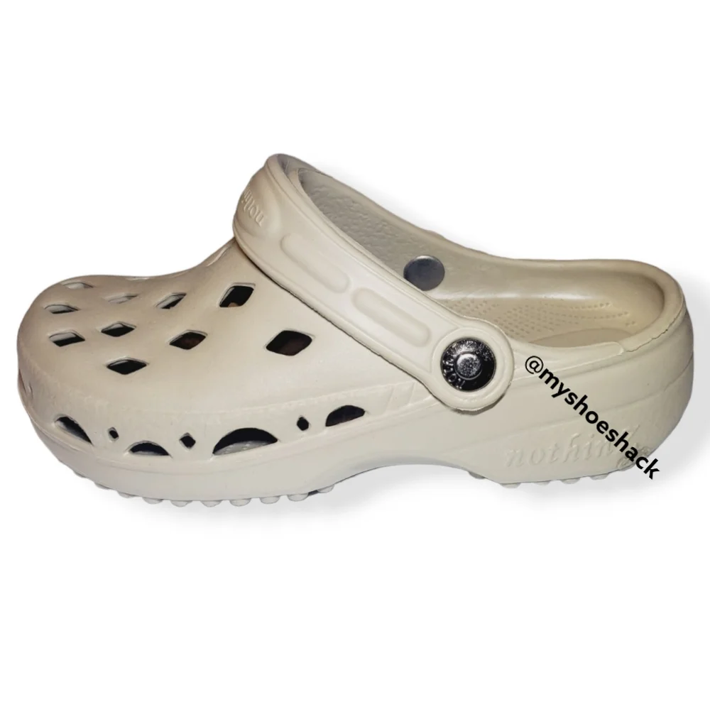 #687 New Nothinz Women's Creamy Tan Clogs Sandals Water Shoes 5 5L Shoes - Picture 7 of 8